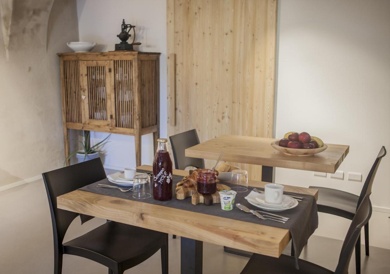 Agriturismo Farmhouse La Barberina Calceranica al Lago Eksteriør bilde