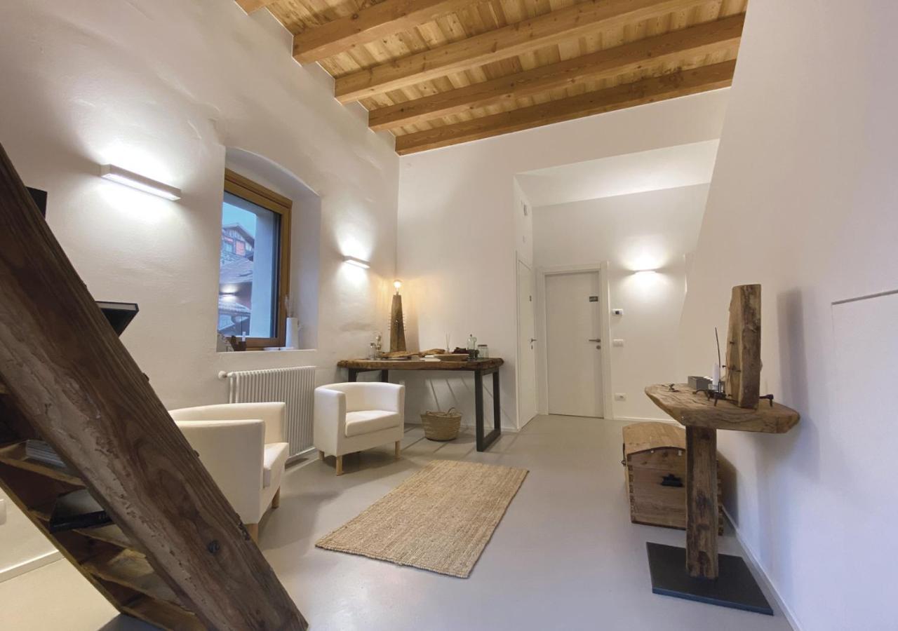 Agriturismo Farmhouse La Barberina Calceranica al Lago Eksteriør bilde