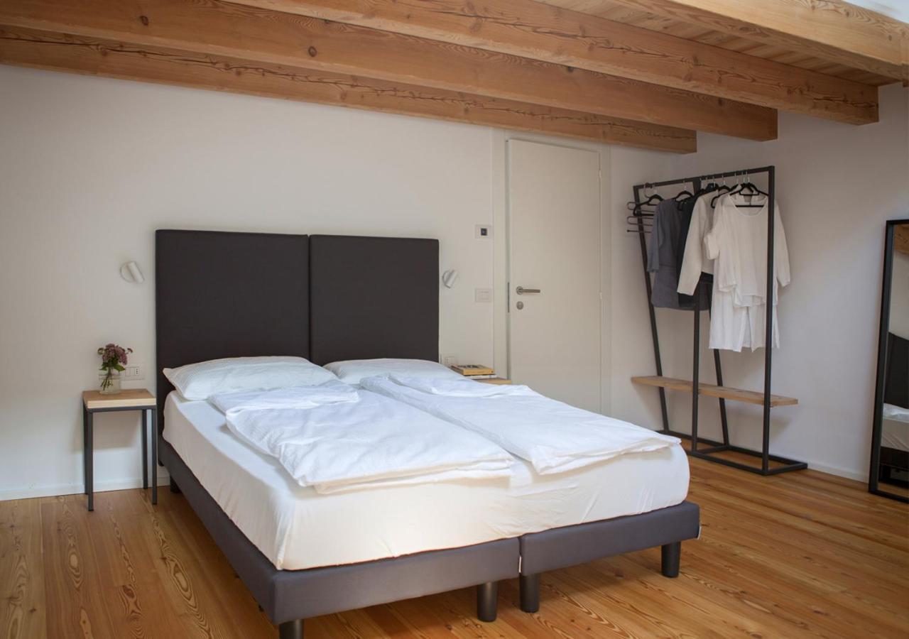 Agriturismo Farmhouse La Barberina Calceranica al Lago Eksteriør bilde