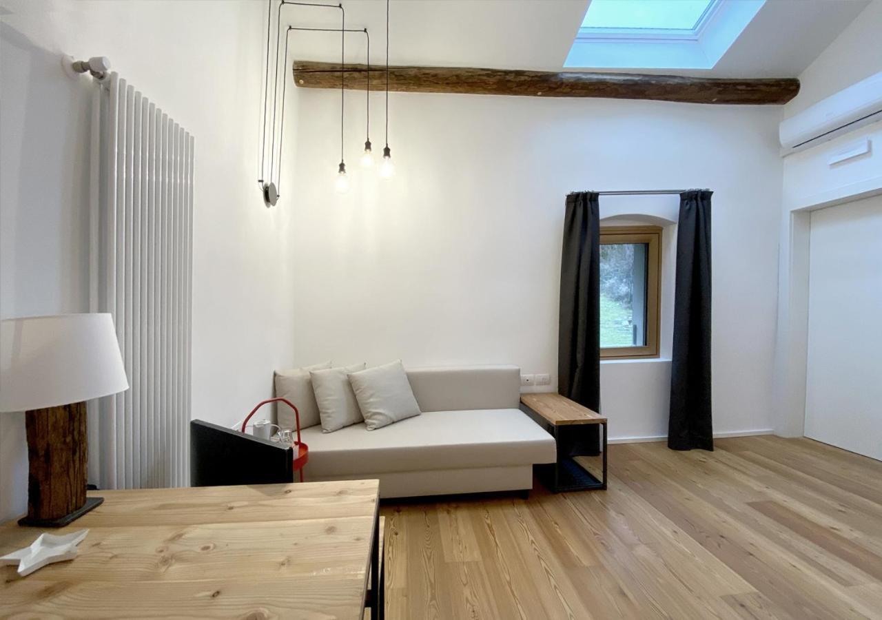 Agriturismo Farmhouse La Barberina Calceranica al Lago Eksteriør bilde
